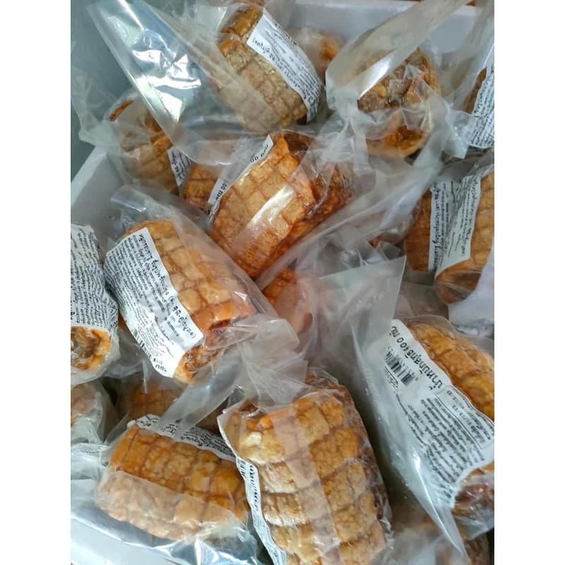 หมูกรอบชาชูตรา CP แท้ น้ำหนัก 400 กรัม - รูปภาพเสริมที่ 5
